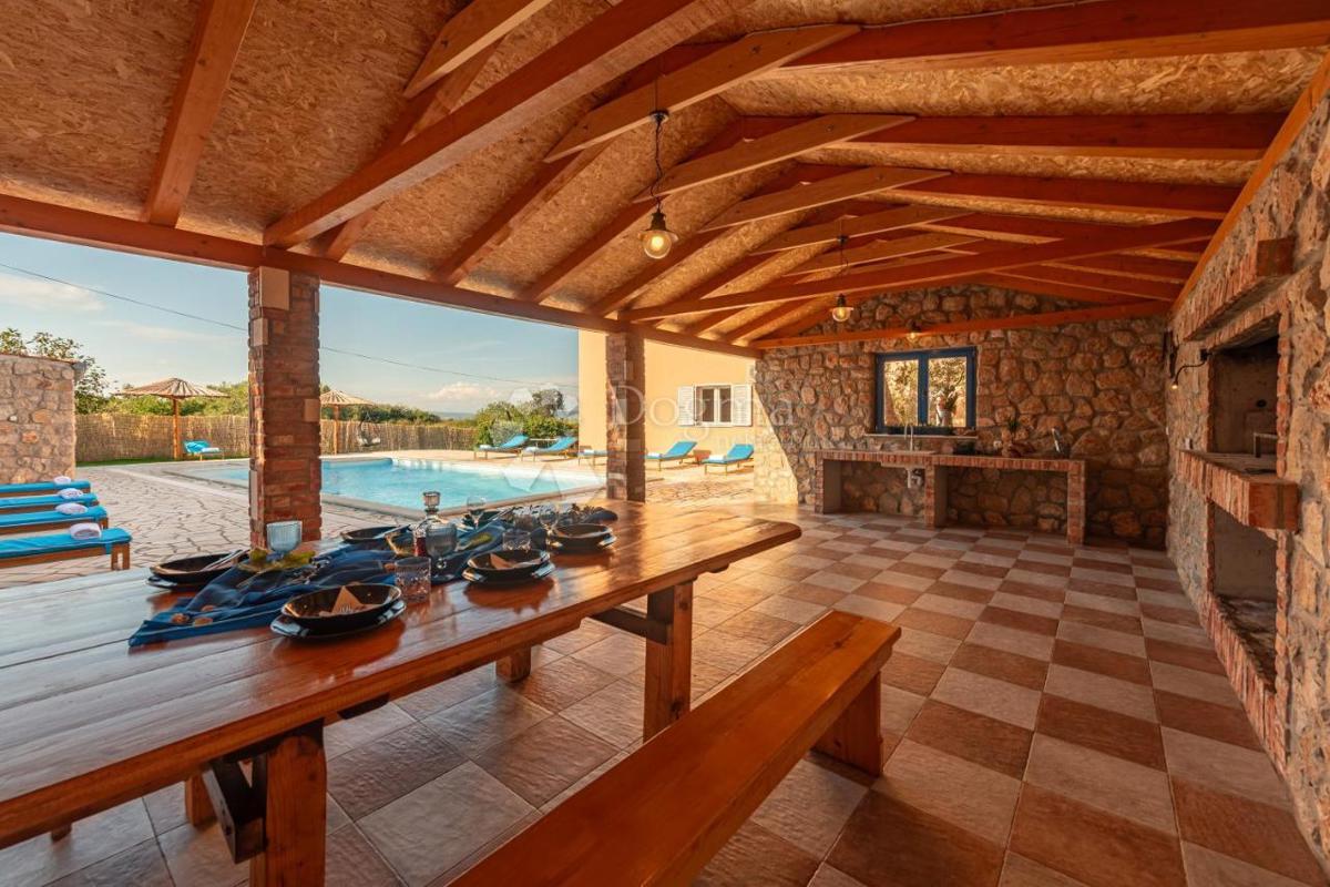 Casa Mrljane, Pašman, 270m2