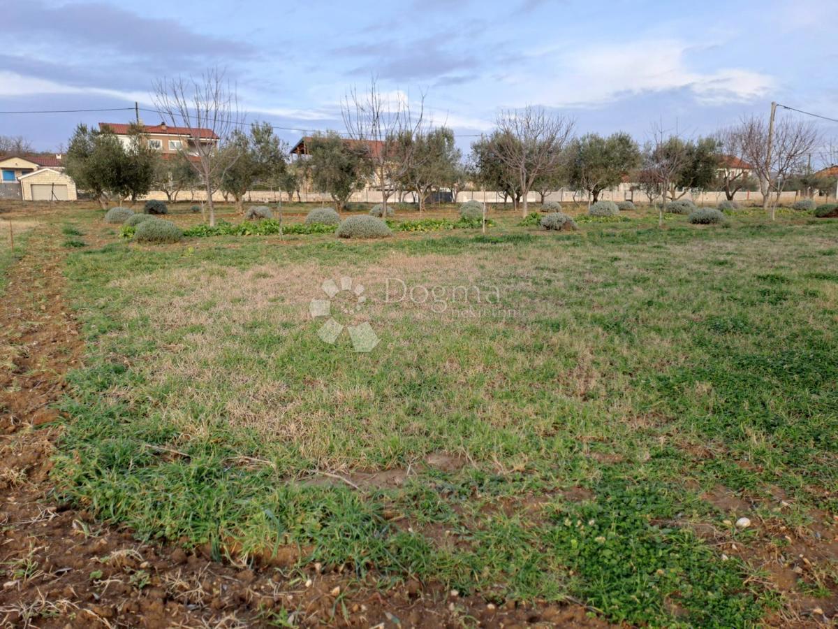 Terreno edificabile Slivnica, Posedarje, 1.117m2