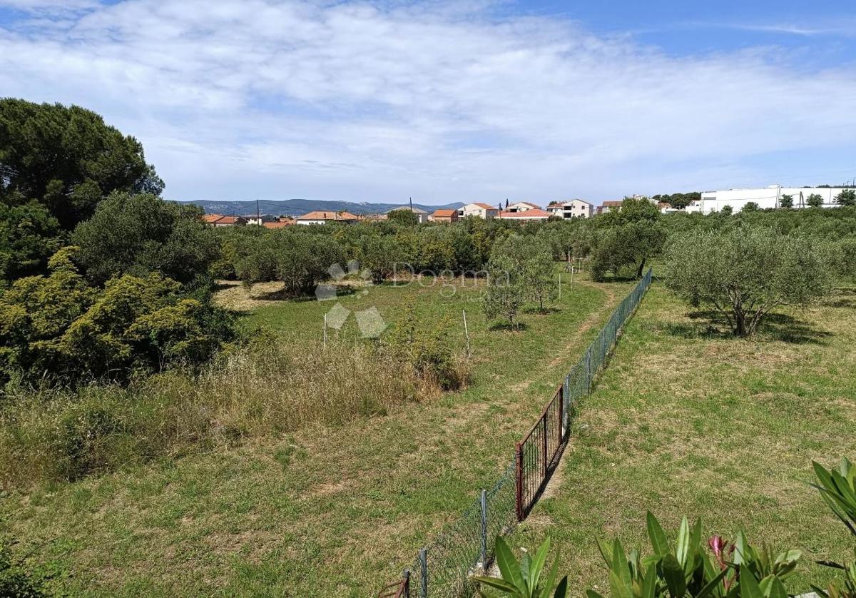 Terreno edificabile Biograd na Moru, 541m2