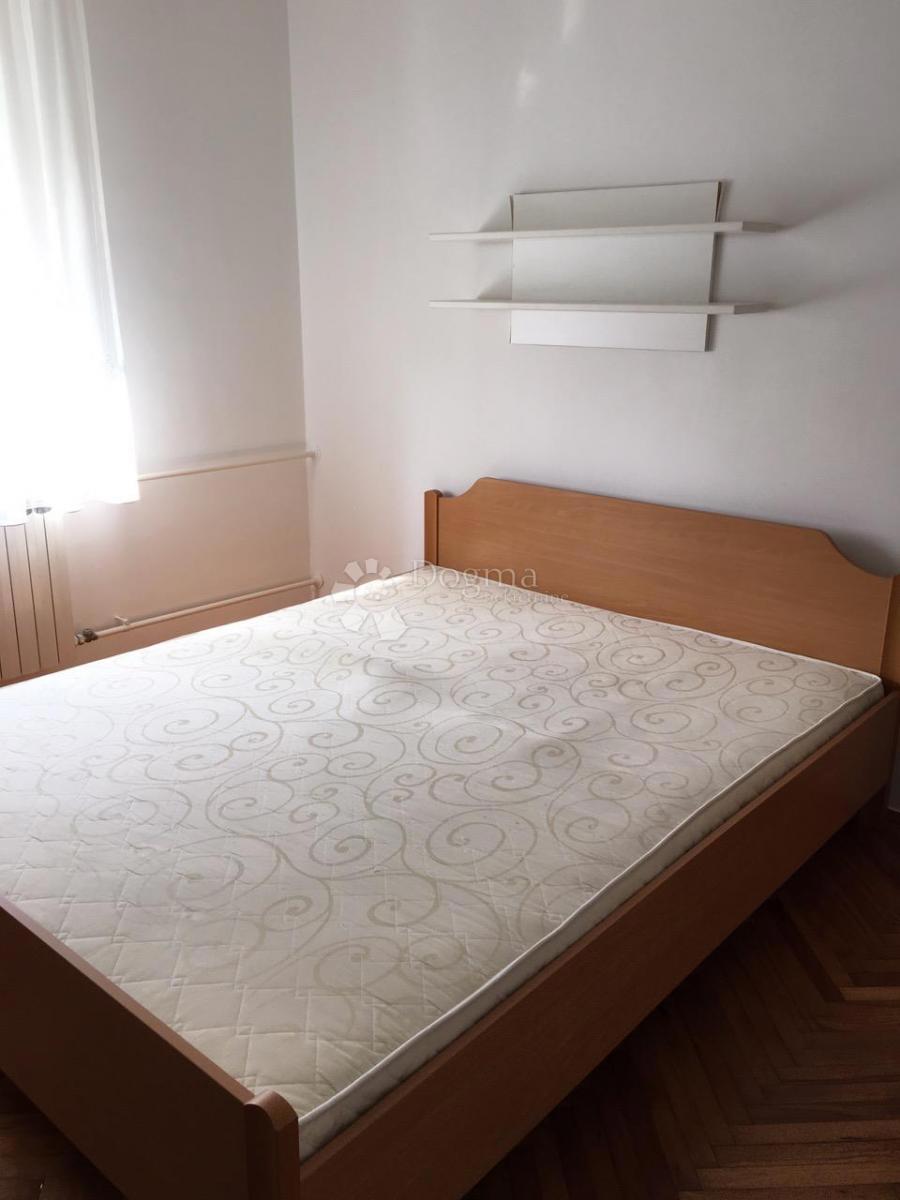 Casa Resnik, Peščenica - Žitnjak, 240m2