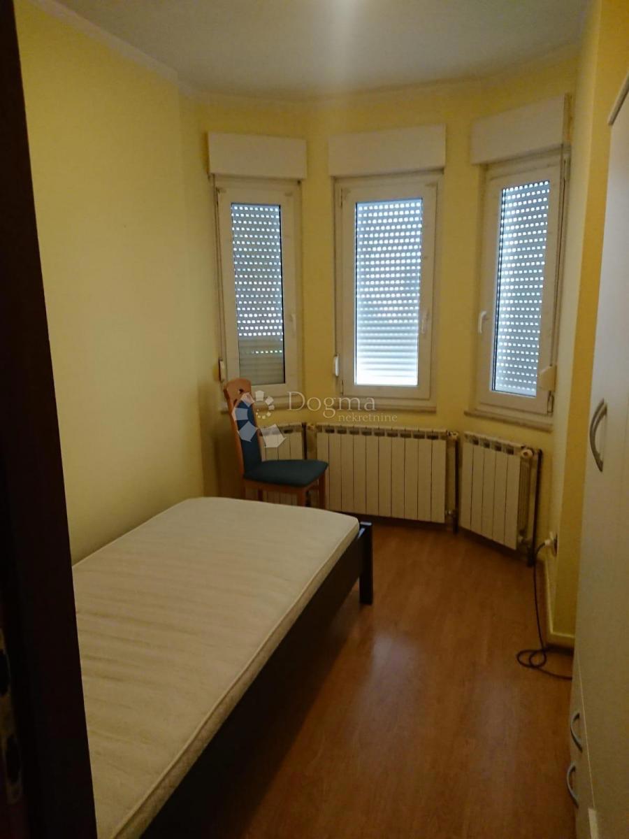 Casa Resnik, Peščenica - Žitnjak, 240m2