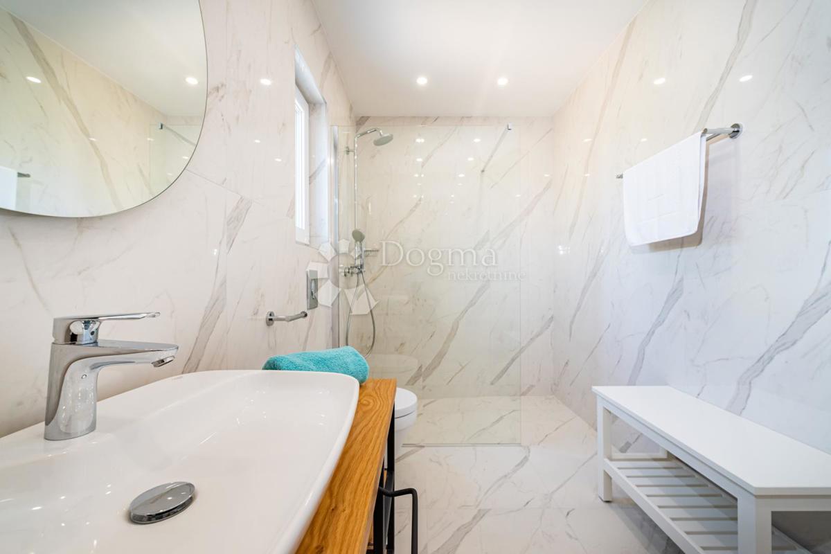 Casa Privlaka, 560m2