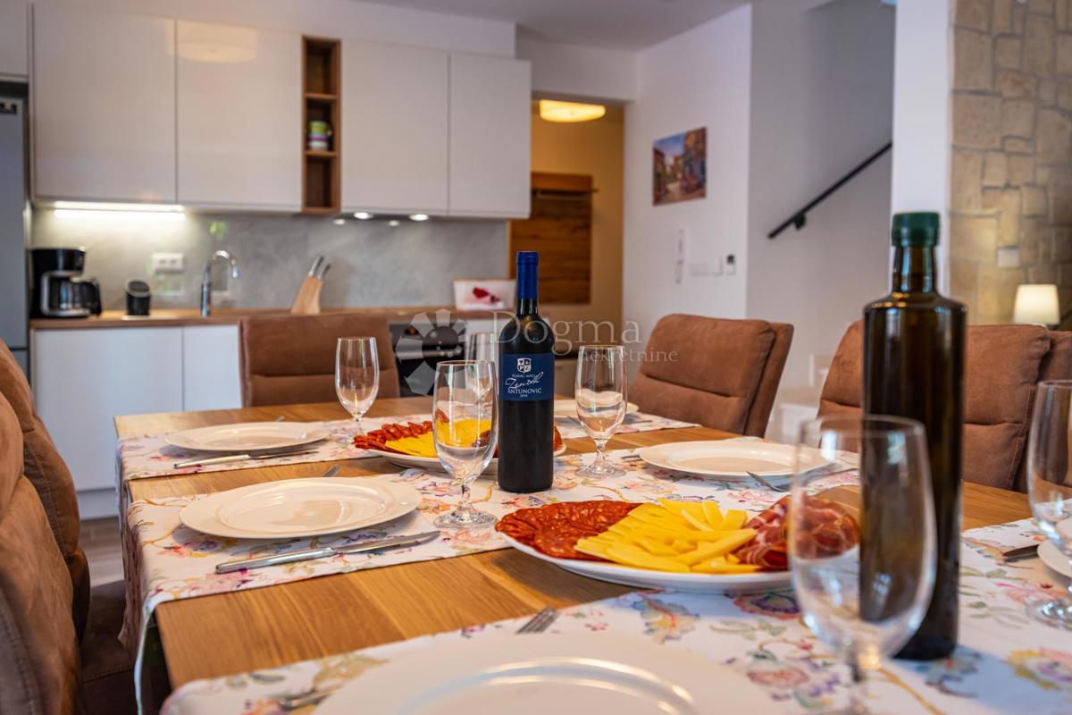 Casa Privlaka, 560m2