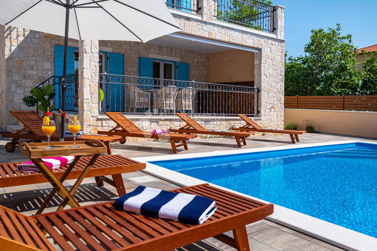 Casa Privlaka, 560m2