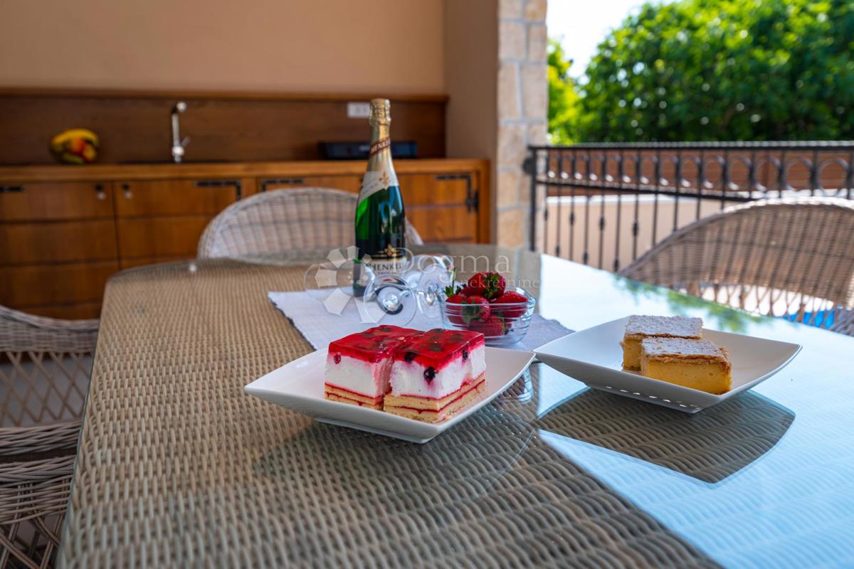 Casa Privlaka, 560m2