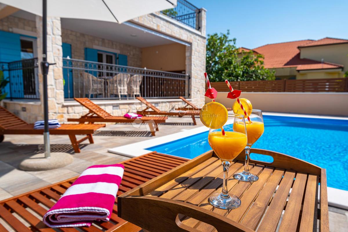 Casa Privlaka, 560m2