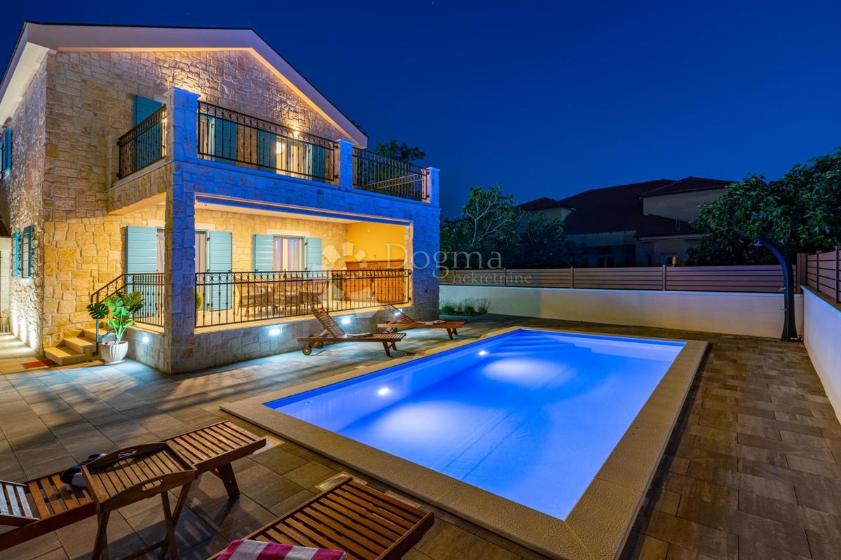 Casa Privlaka, 560m2