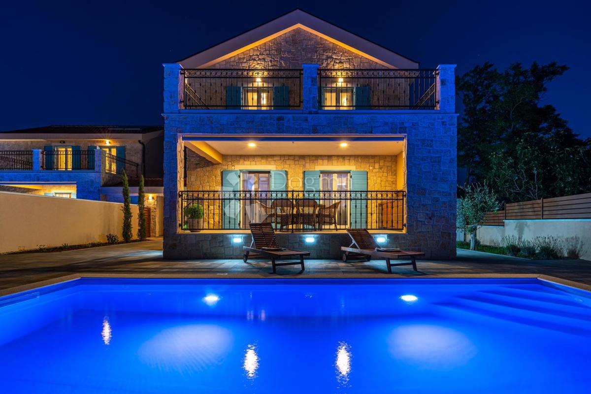 Casa Privlaka, 560m2