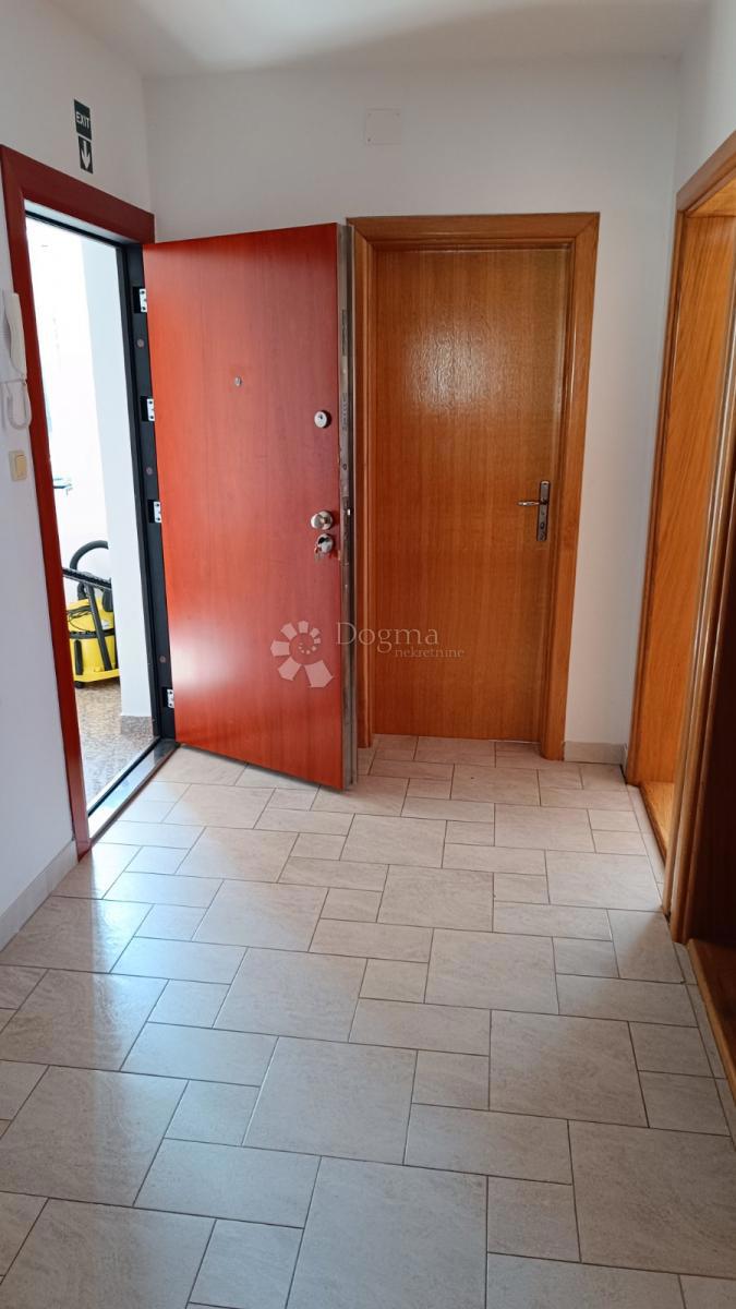 Appartamento Bogovići, Malinska-Dubašnica, 61m2