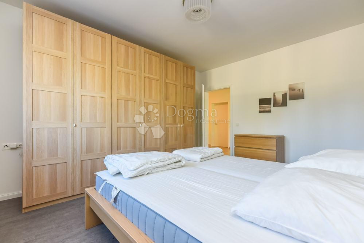 Casa Rovinjsko Selo, Rovinj, 250m2