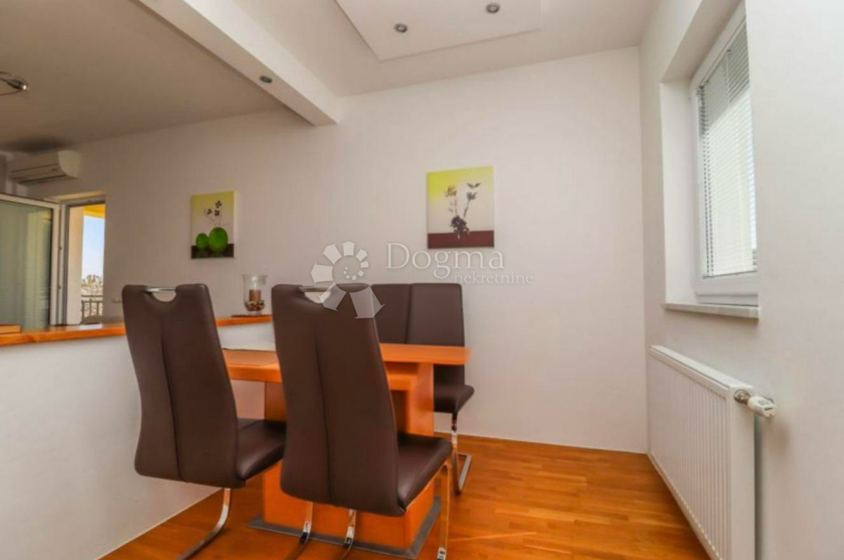 Casa Rovinjsko Selo, Rovinj, 250m2