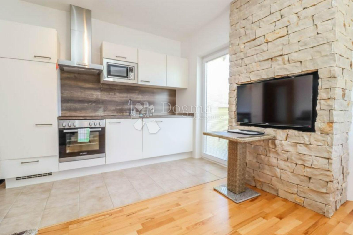 Casa Rovinjsko Selo, Rovinj, 250m2