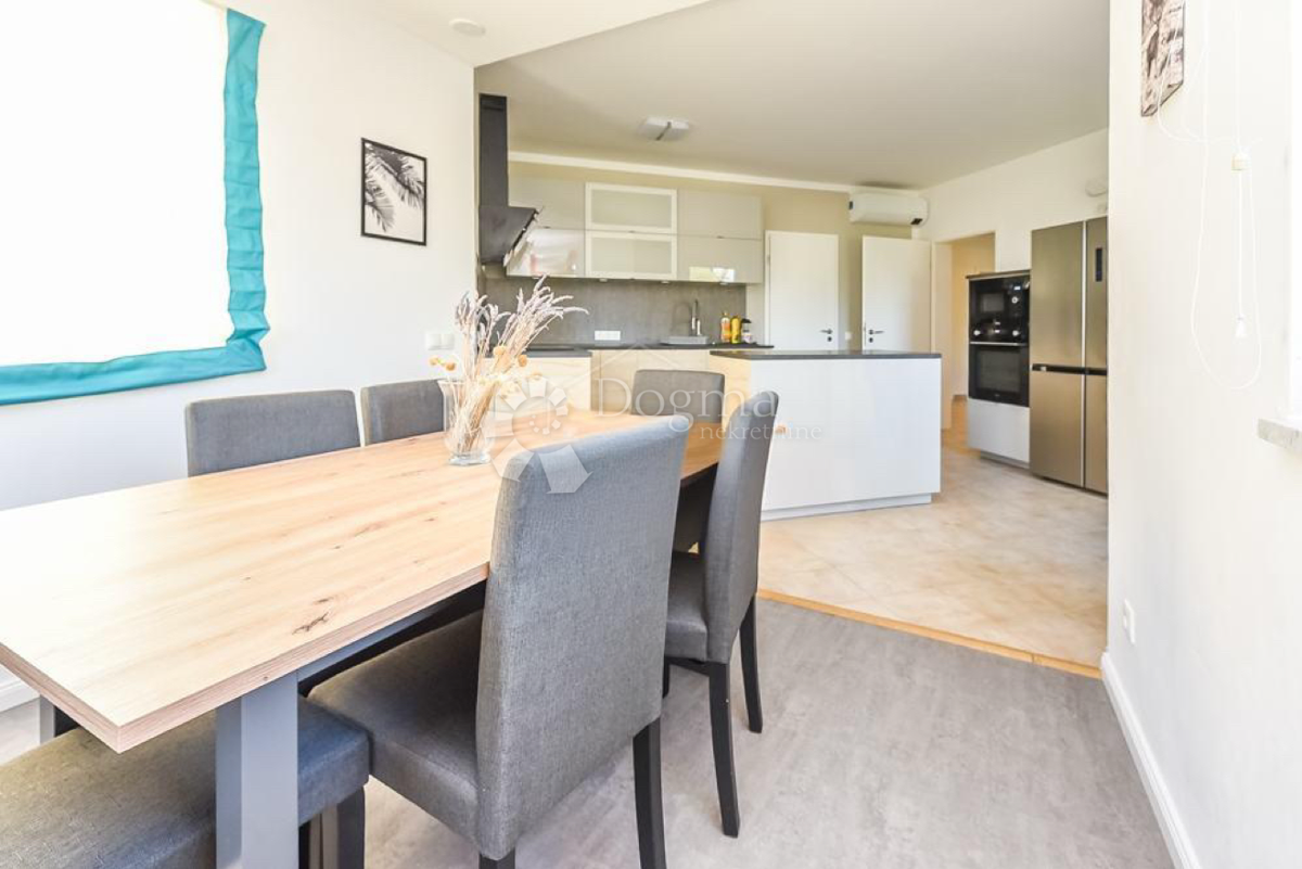 Casa Rovinjsko Selo, Rovinj, 250m2