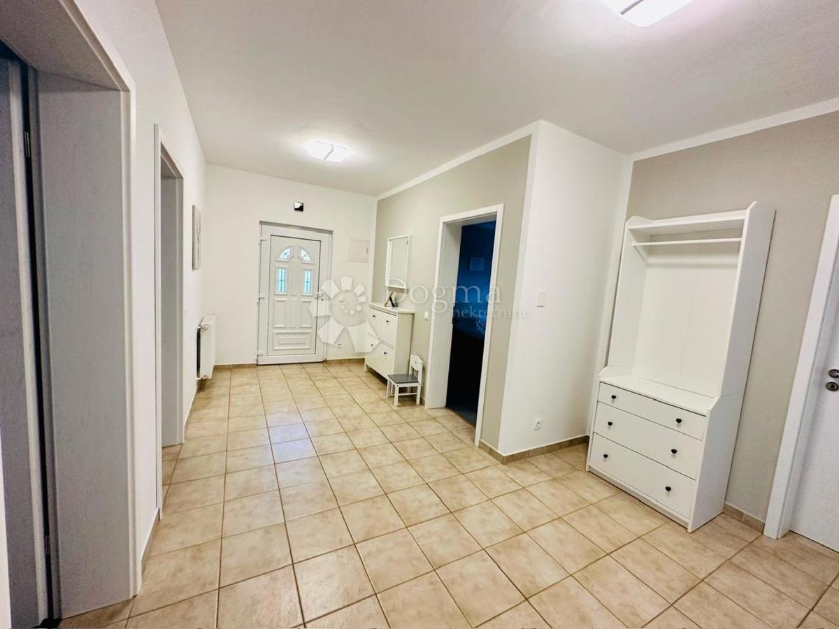 Casa Rovinjsko Selo, Rovinj, 250m2