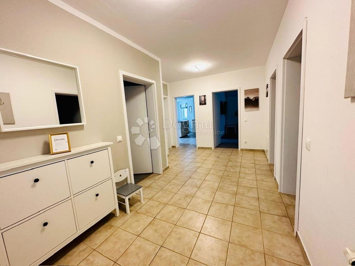 Casa Rovinjsko Selo, Rovinj, 250m2