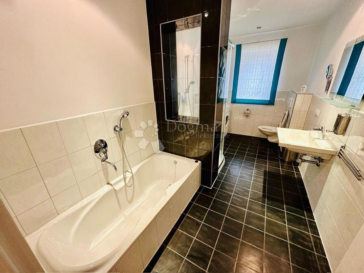 Casa Rovinjsko Selo, Rovinj, 250m2