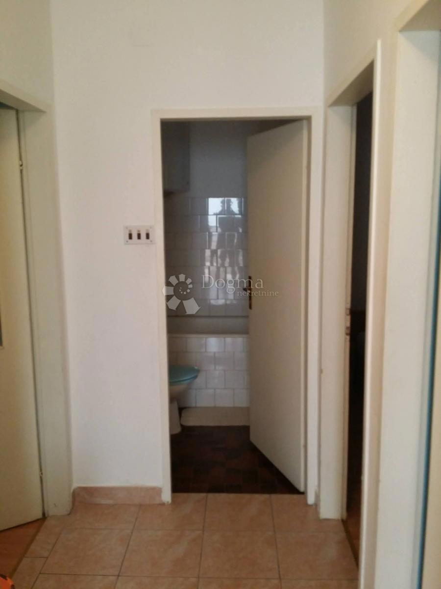 Casa Gornji Karin, Obrovac, 215m2