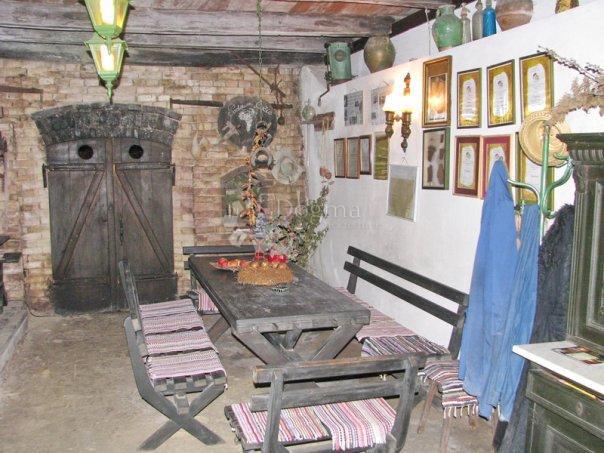 Casa Zmajevac, Kneževi Vinogradi, 51m2