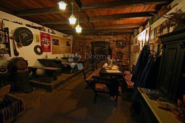 Casa Zmajevac, Kneževi Vinogradi, 51m2