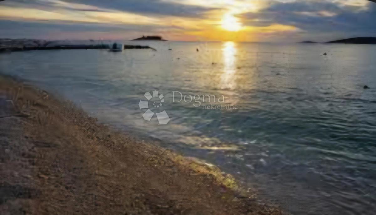 Casa Rogoznica, 168,71m2