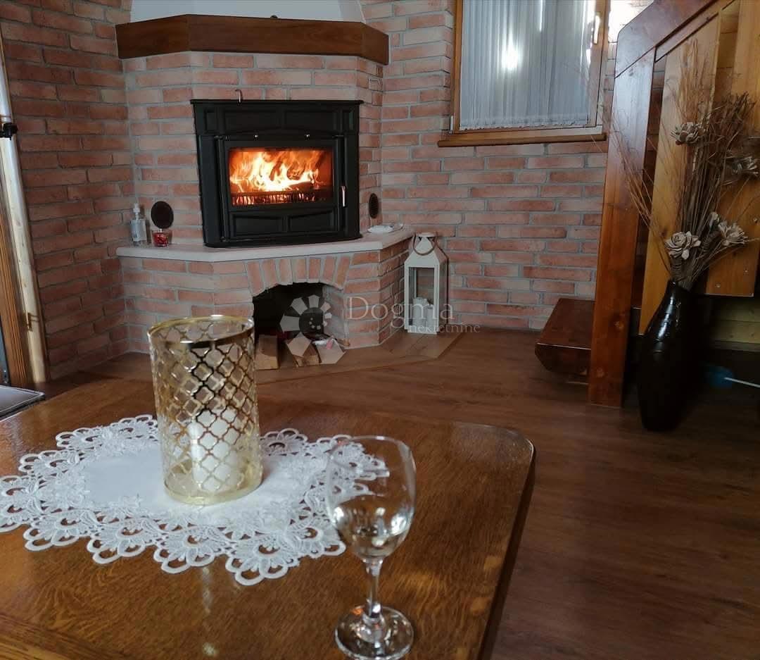 Casa Rozga, Dubravica, 272m2