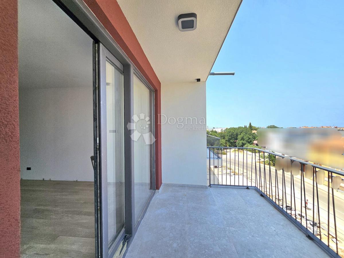 Umago, nuova costruzione,