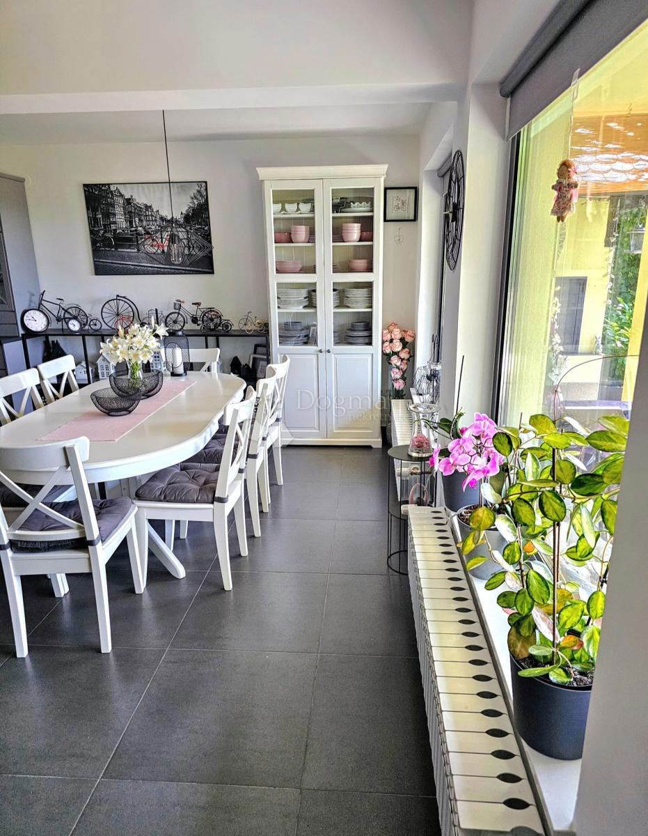 Casa Gornje Psarjevo, Sveti Ivan Zelina, 155,04m2