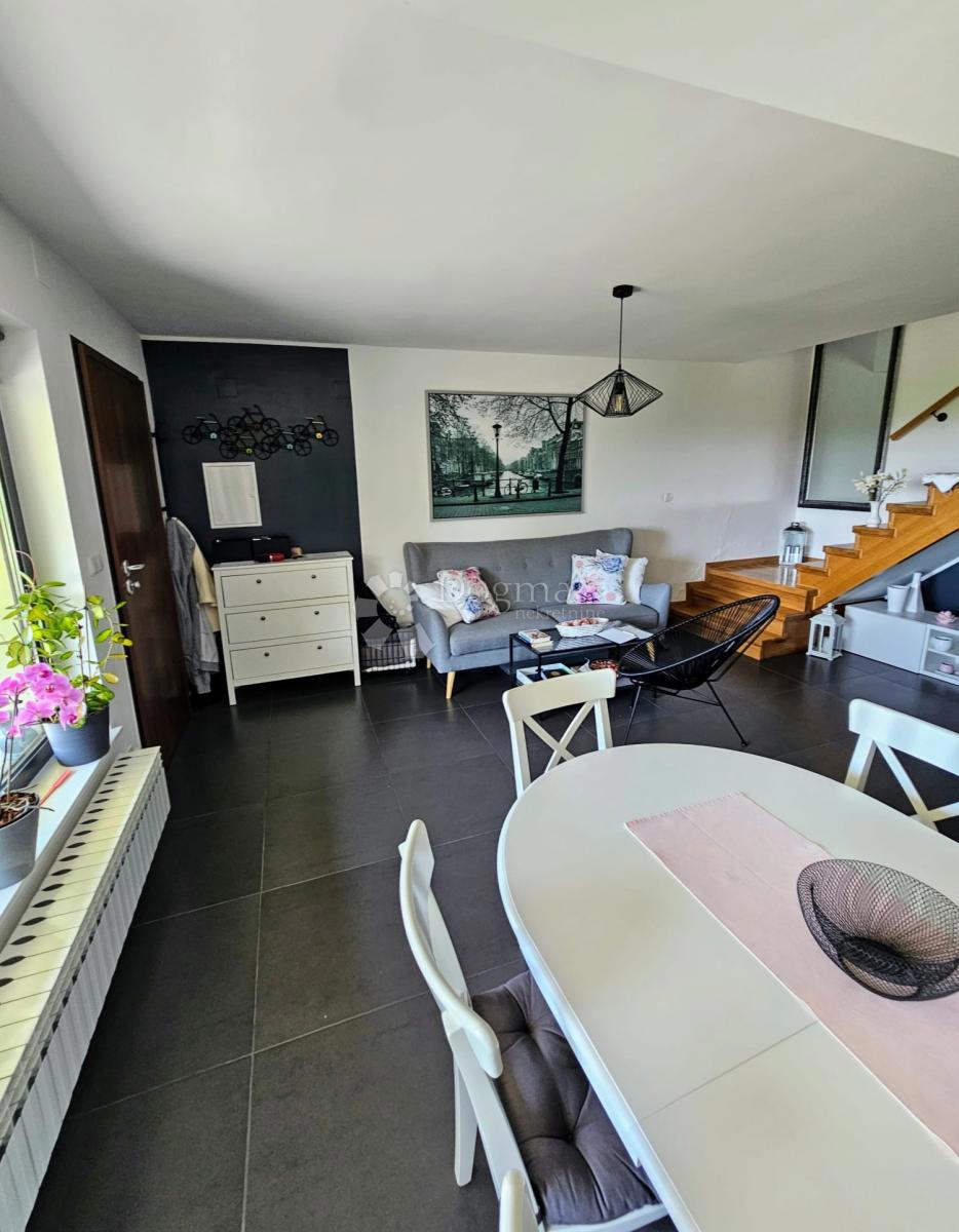 Casa Gornje Psarjevo, Sveti Ivan Zelina, 155,04m2