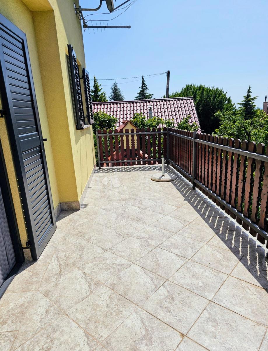 Casa Gornje Psarjevo, Sveti Ivan Zelina, 155,04m2