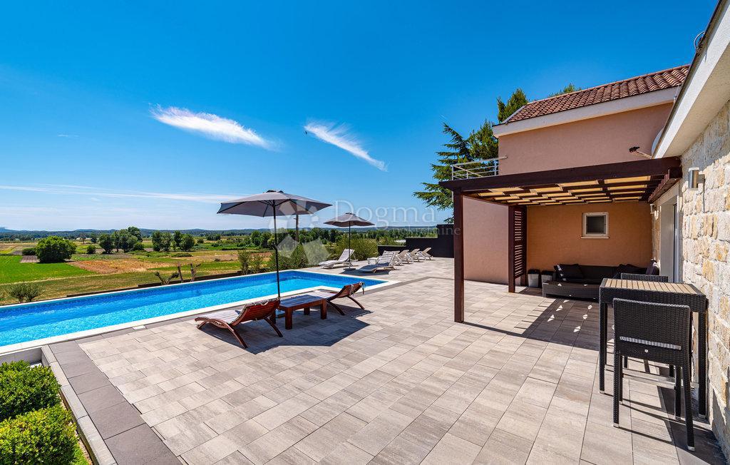 Casa Kakma, Polača, 148m2