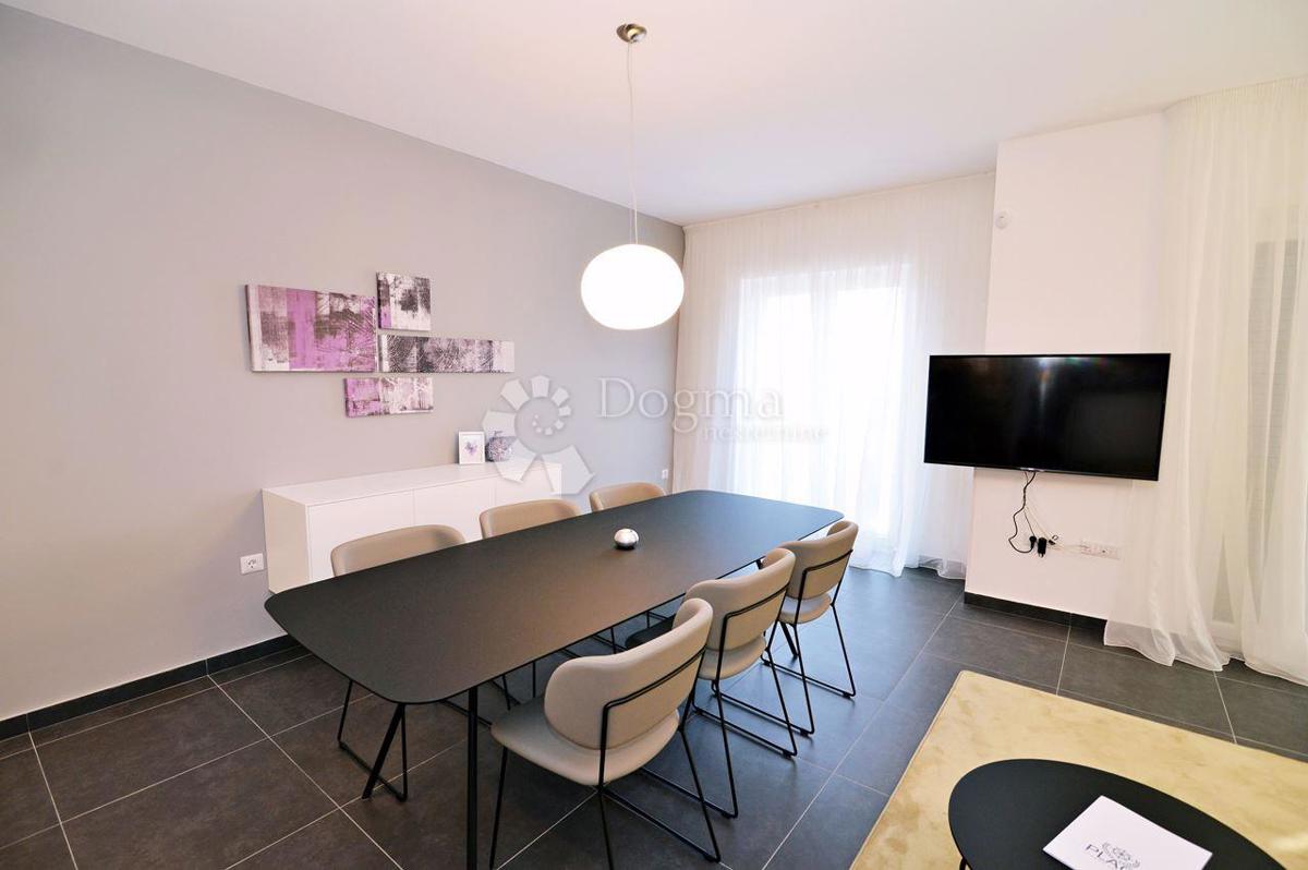 LOVRAN – Appartamento Esclusivo a 50 Metri dal Mare