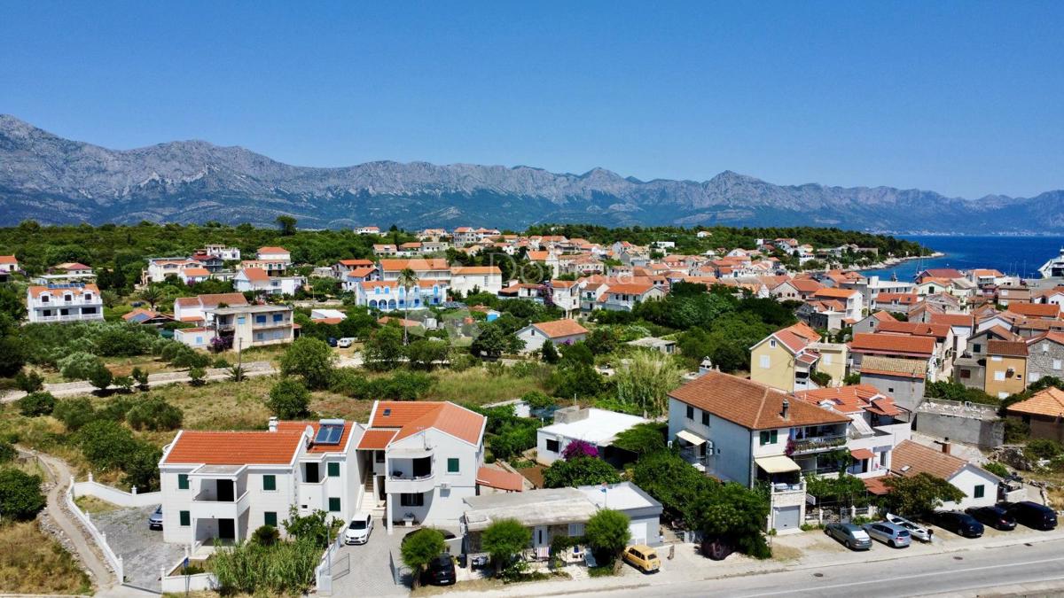 Casa Sućuraj, 258,88m2