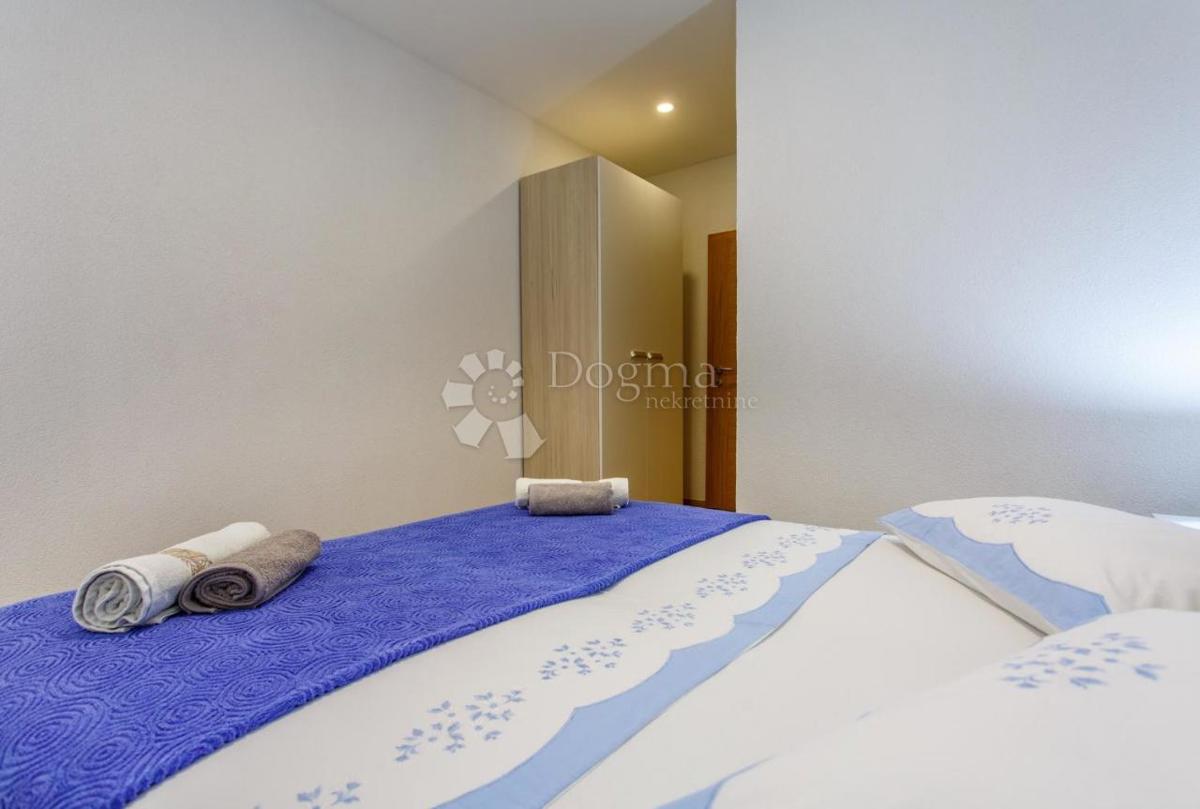 Casa Sućuraj, 258,88m2