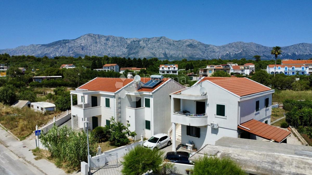 Casa Sućuraj, 258,88m2