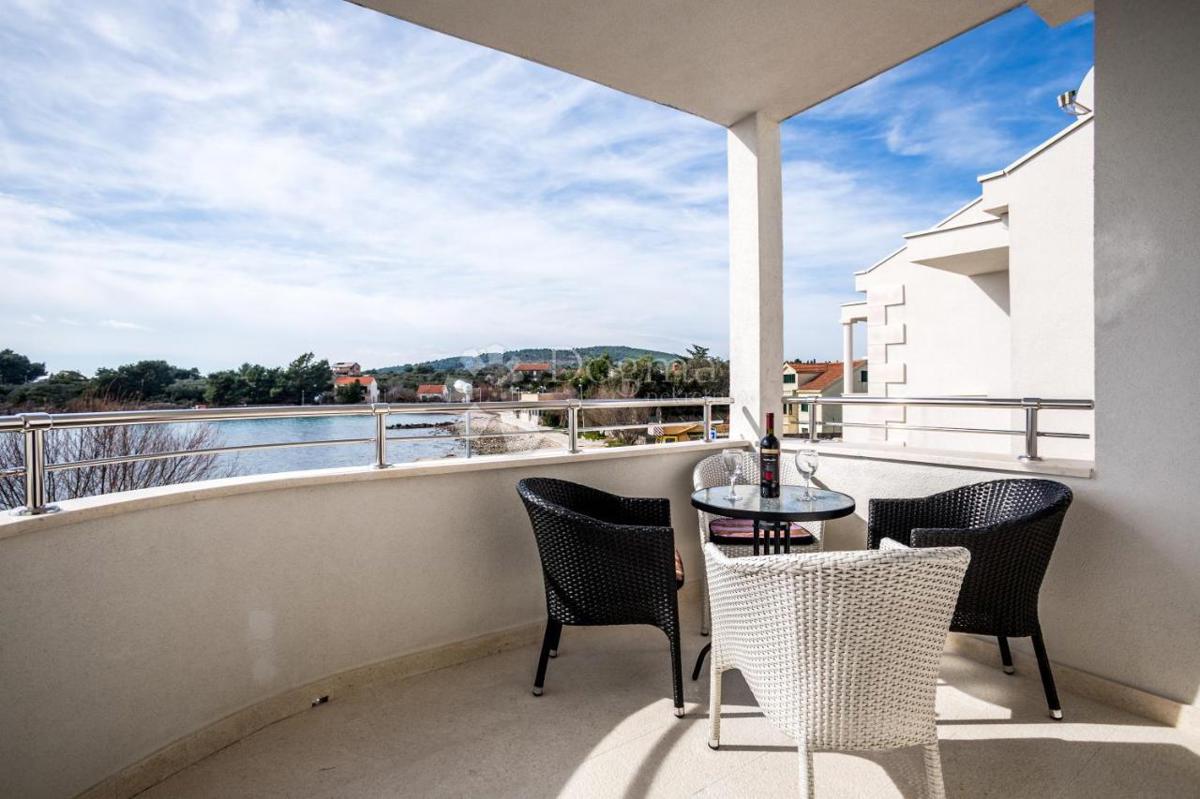 Casa Sućuraj, 258,88m2