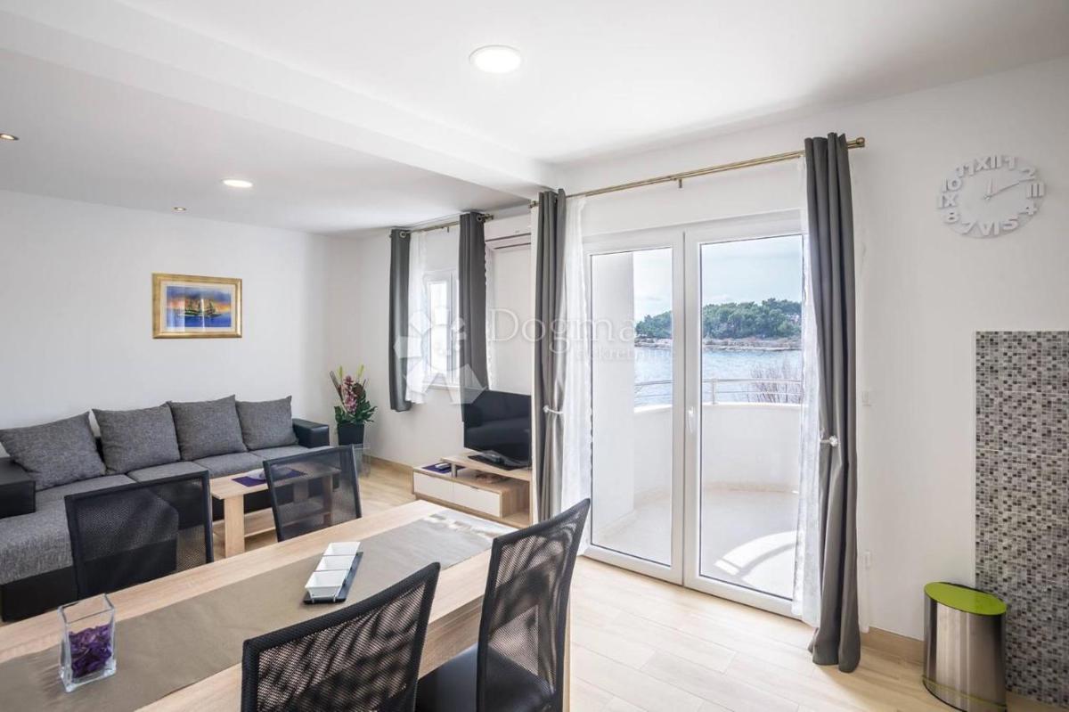 Casa Sućuraj, 258,88m2