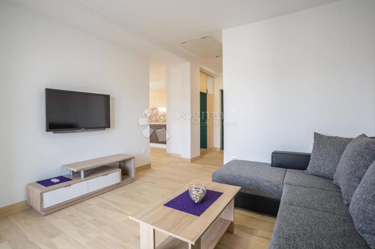 Casa Sućuraj, 258,88m2