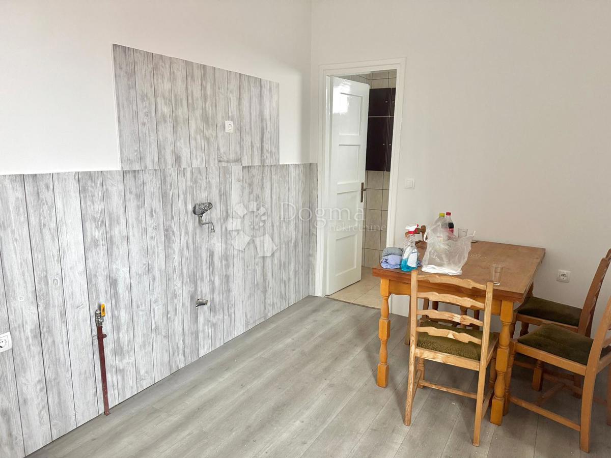 Casa Bela, Novi Marof, 1.622m2