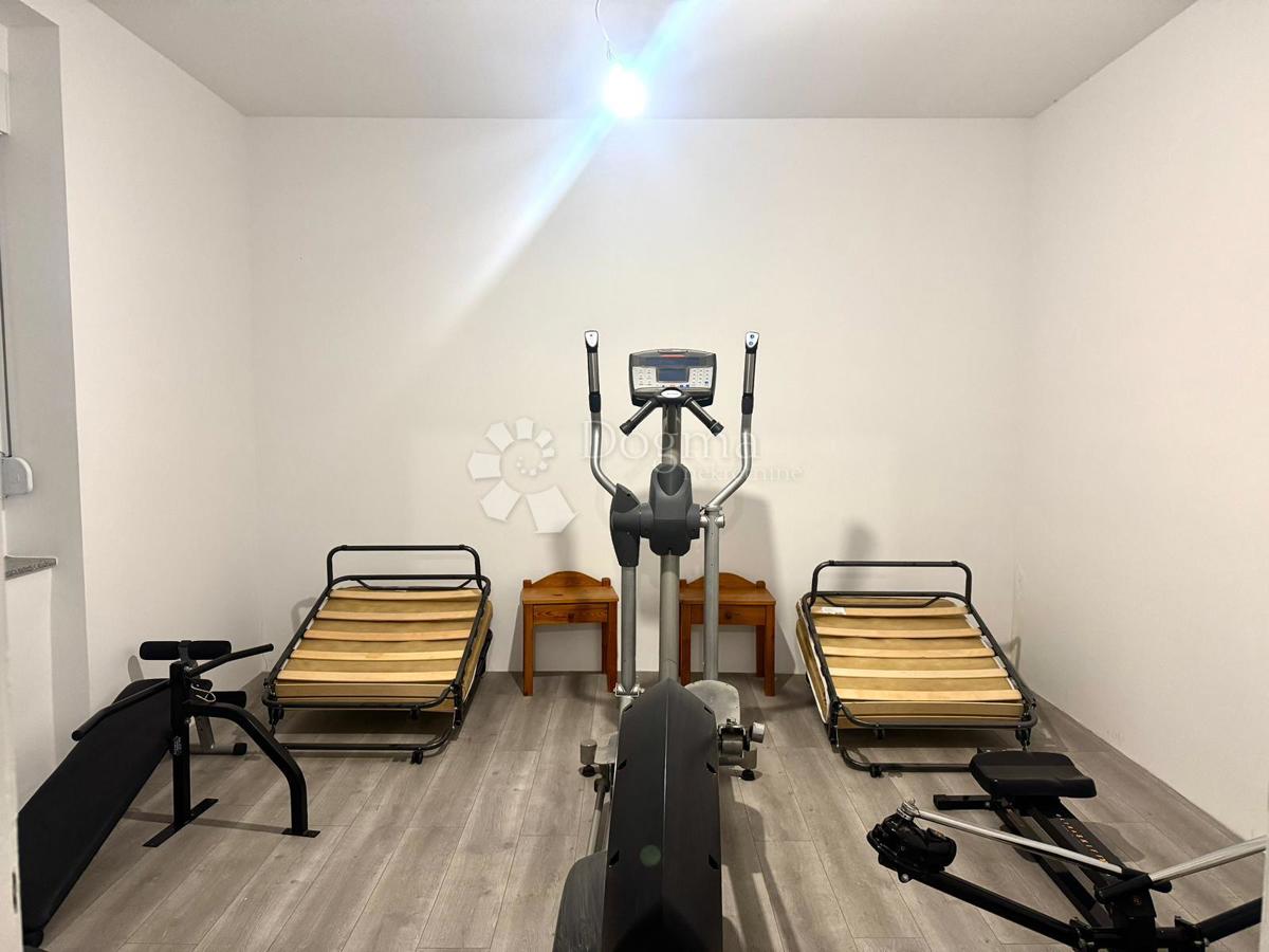 Casa Bela, Novi Marof, 1.622m2