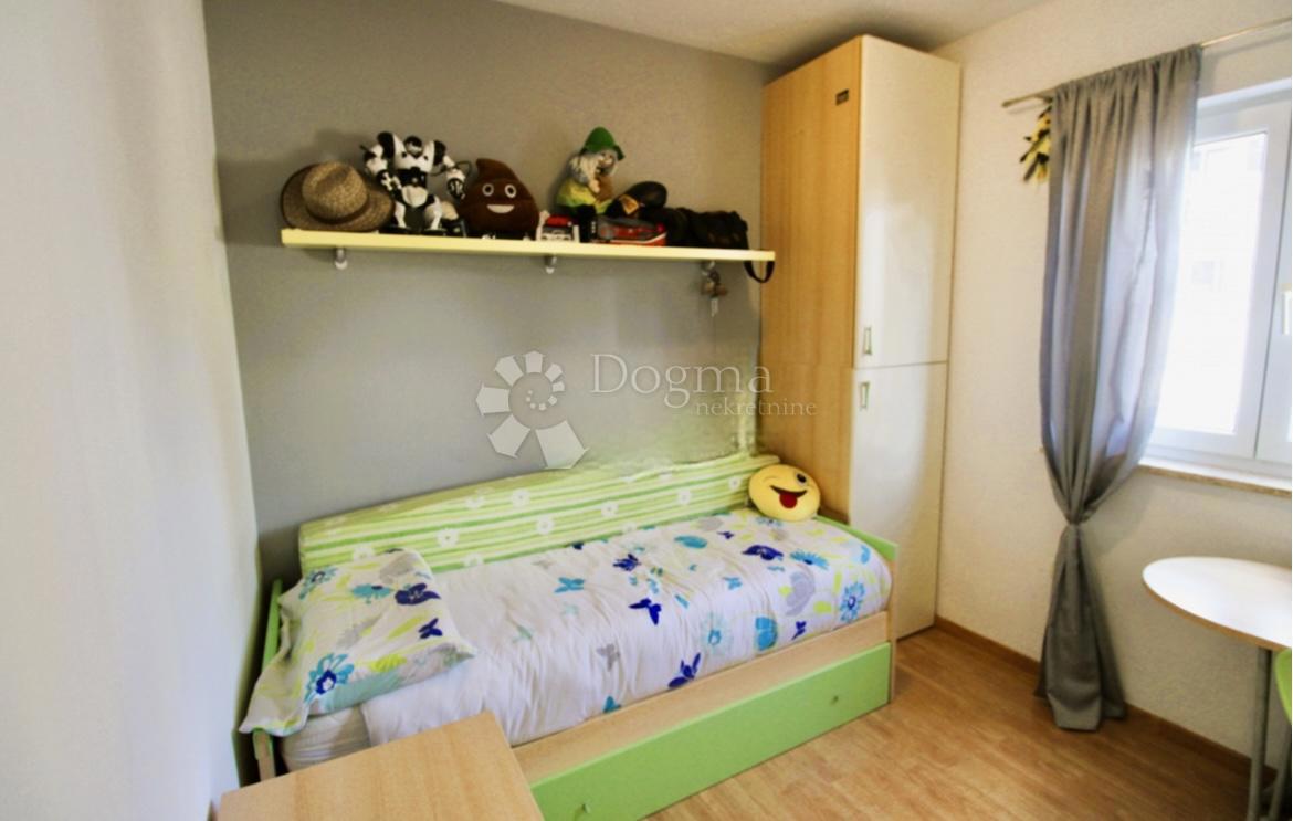 Allogio Vrvari, Poreč, 67m2