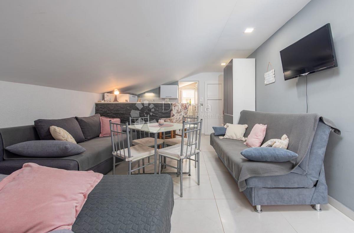 Appartamento Cesarica, Karlobag, 24,52m2