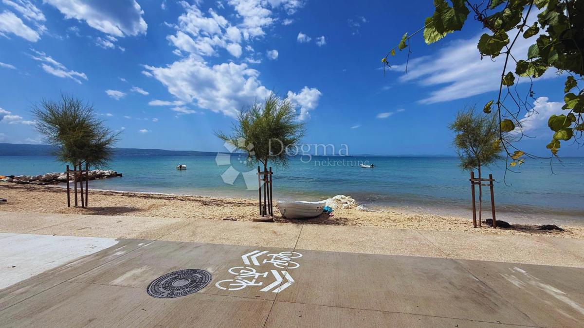 Casa dei Sogni in Prima Fila sul Mare – Podstrana, 126 m² di Spazio Abitativo + Giardino