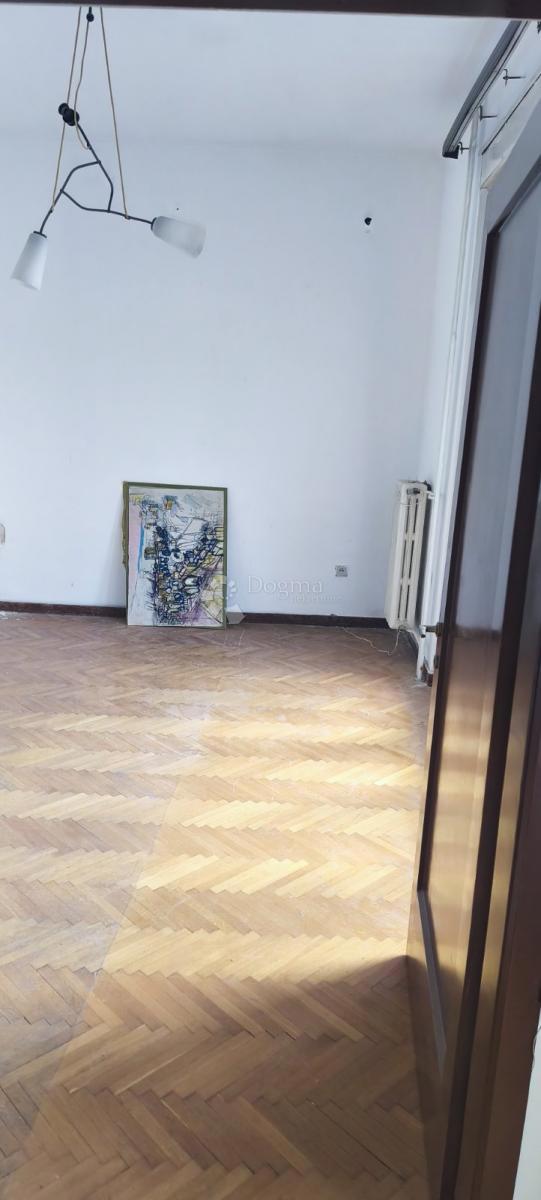 Allogio Centar, Rijeka, 125m2