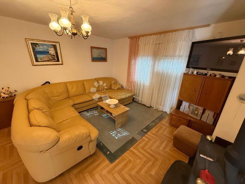 Casa Podoštra, Gospić - Okolica, 200m2