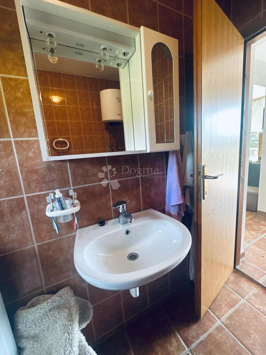 Casa Podoštra, Gospić - Okolica, 200m2