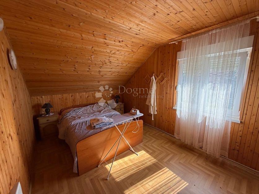 Casa Podoštra, Gospić - Okolica, 200m2