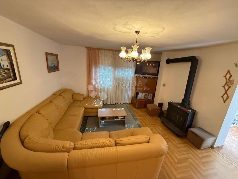 Casa Podoštra, Gospić - Okolica, 200m2