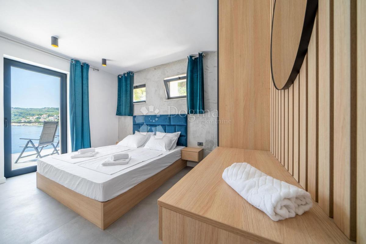 Bellissima villa sul mare sull'isola di Brač - Posizione incomparabile