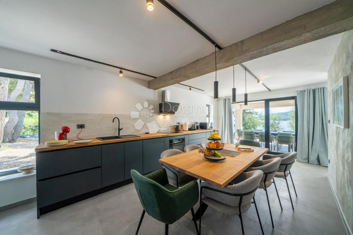 Bellissima villa sul mare sull'isola di Brač - Posizione incomparabile