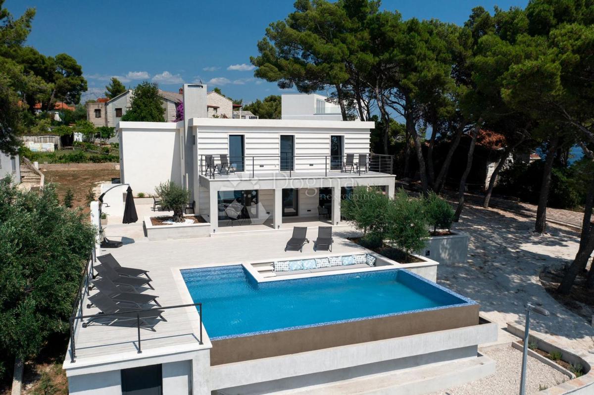 Bellissima villa sul mare sull'isola di Brač - Posizione incomparabile